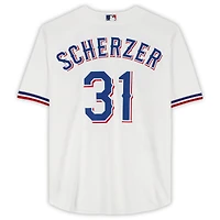 Maillot Nike Max Scherzer blanc multi-signé des champions de la série mondiale MLB 2023 des Texas Rangers avec 8 signatures dont Corey Seager, Adolis Garcia et Max Scherzer - Édition limitée à 10