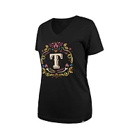 T-shirt noir à col en V New Era pour femmes des Texas Rangers Día de los Muertos
