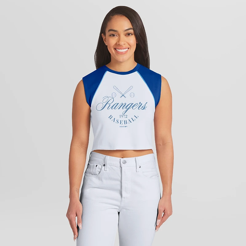 Débardeur raglan court blanc Texas Rangers Cooperstown de la marque WEAR by Erin Andrews pour femmes