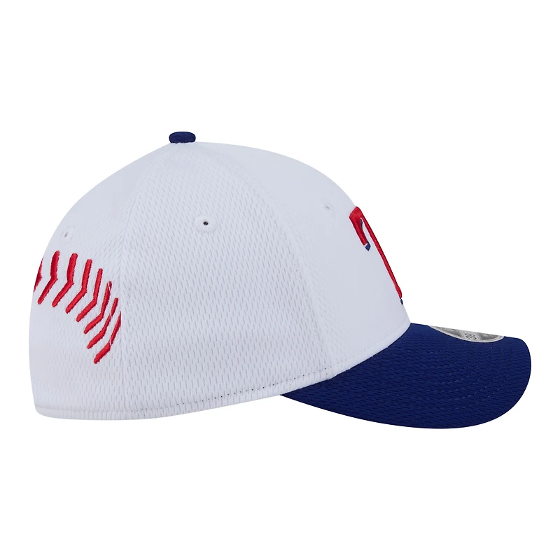 Casquette New Era Flex blanche/bleue des Texas Rangers pour jeunes, modèle 39THIRTY M-Crown