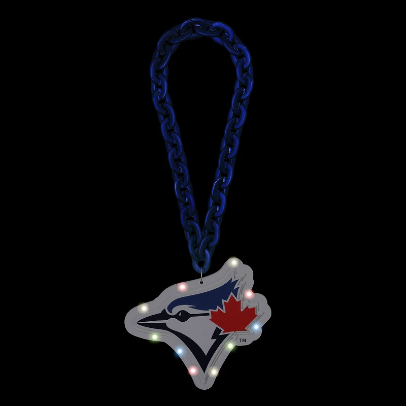 Les Blue Jays de Toronto illuminent une chaîne de fans avec un grand logo