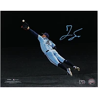 Photographie autographiée de 11"x 14" de George Springer, prise en plongée par les Blue Jays de Toronto