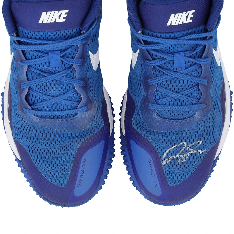 Chaussures Nike Alpha bleues autographiées par George Springer des Blue Jays de Toronto lors de la saison 2023 de la MLB - RG13309590-91