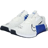 Chaussures Nike blanches autographiées par George Springer des Blue Jays de Toronto lors de la saison 2024 de la MLB