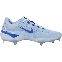 Crampons bleus Nike portés par George Springer, joueur des Blue Jays de Toronto, lors de la saison 2025 de la MLB.