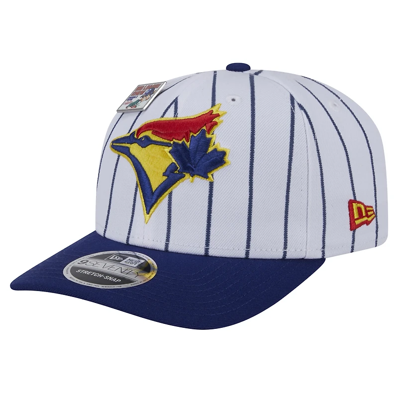 Casquette ajustable New Era 9SEVENTY originale Big League 2024 des Blue Jays de Toronto, blanche/bleue