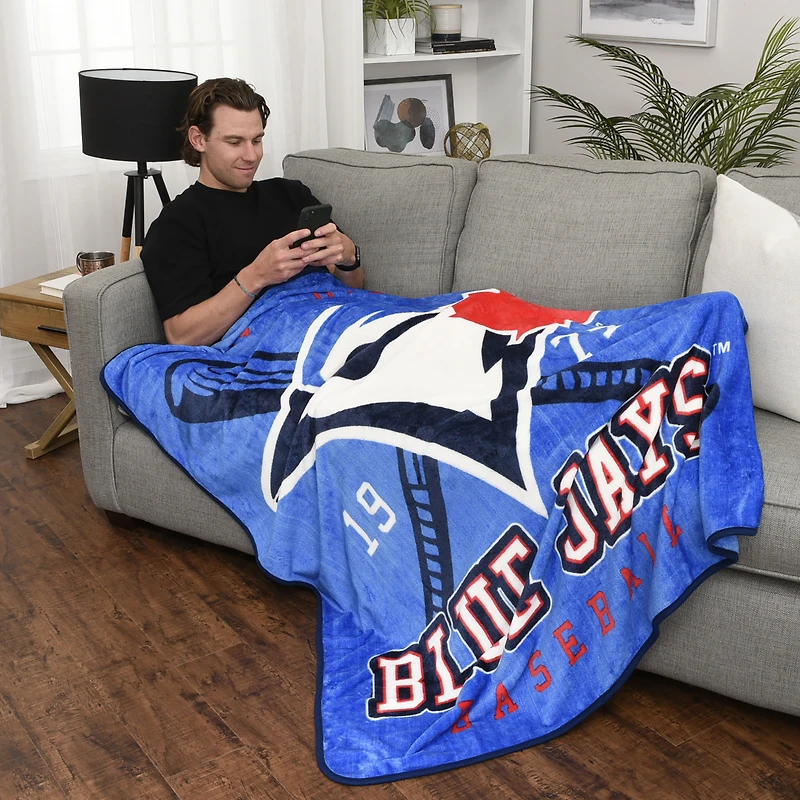Toronto Blue Jays 50'' x 60'' Digital 1-Ply Plush Throw Blanket