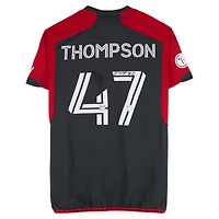 Maillot adidas noir dédicacé par Kosi Thompson du Toronto FC, numéro 47, utilisé lors de la saison 2024 de la MLS - Taille M
