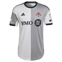 Ensemble communautaire Toronto FC 2023 adidas Mark-Anthony Kaye pour homme - Maillot de joueur authentique