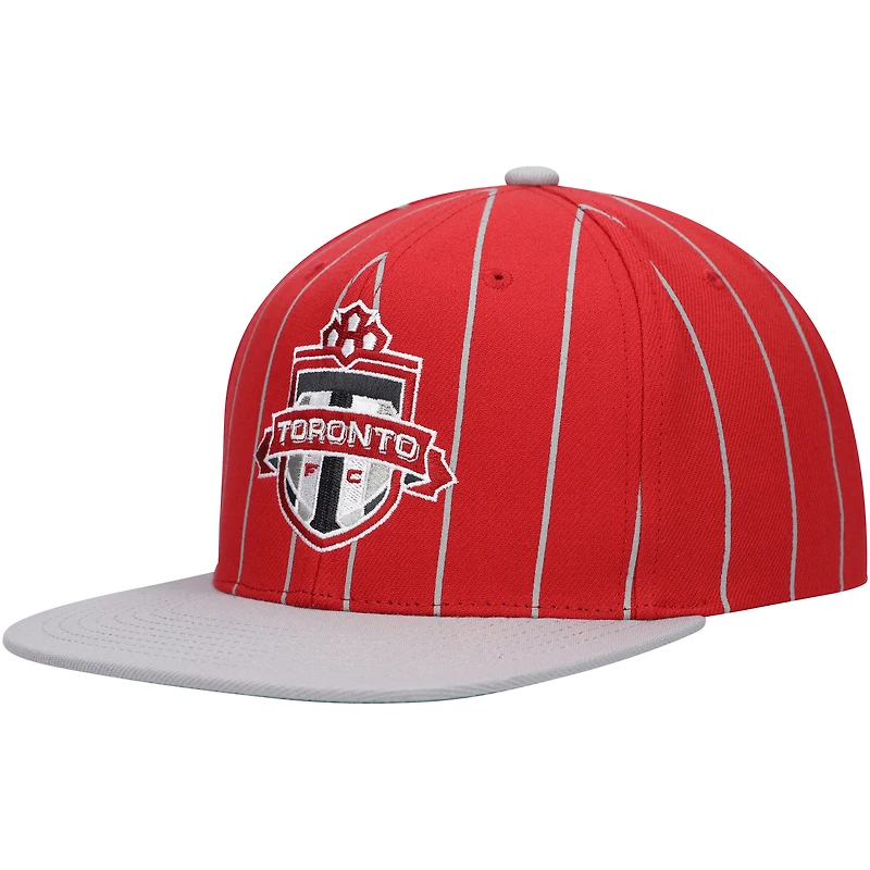 Casquette Mitchell & Ness rouge pour homme pin de l'équipe du Toronto FC