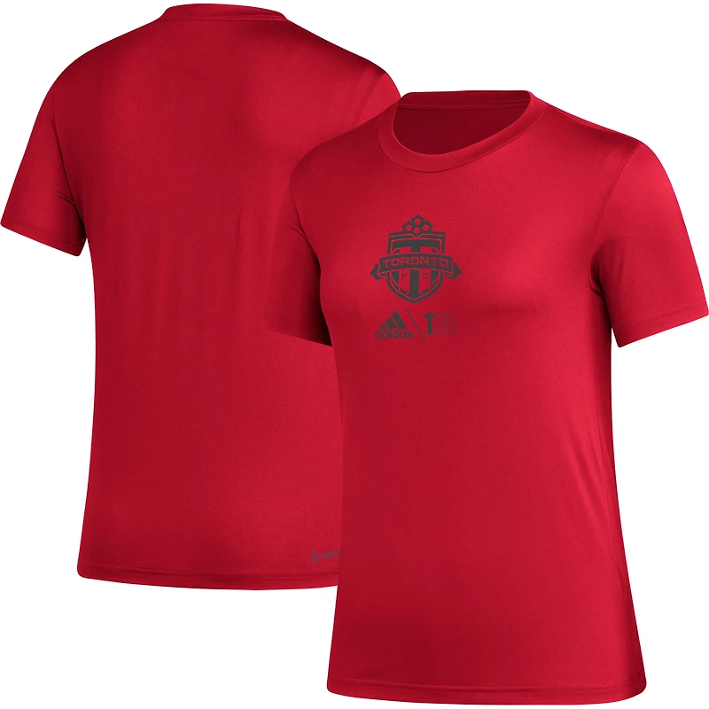 AD7 TOR FC ROUGE SP23 MLS LOGO LOCKUP TEE FEMME TEELADC