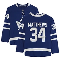 Maillot de capitaine adjoint dédicacé par Auston Matthews Blue Toronto Maple Leafs Fanatics Breakaway