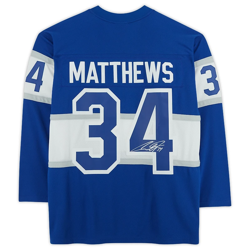 Maillot réplique autographié Mitchell & Ness du Centennial Classic 2017 de la LNH par Auston Matthews des Maple Leafs de Toronto
