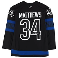 Maillot Fanatics alternatif noir autographié par Auston Matthews des Maple Leafs de Toronto