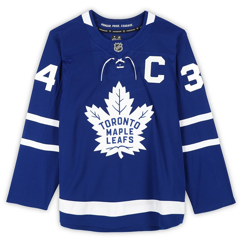 Maillot premium dédicacé par Auston Matthews des Maple Leafs de Toronto, avec inscription « 26th Leafs Captain » - Édition limitée à 25 exemplaires