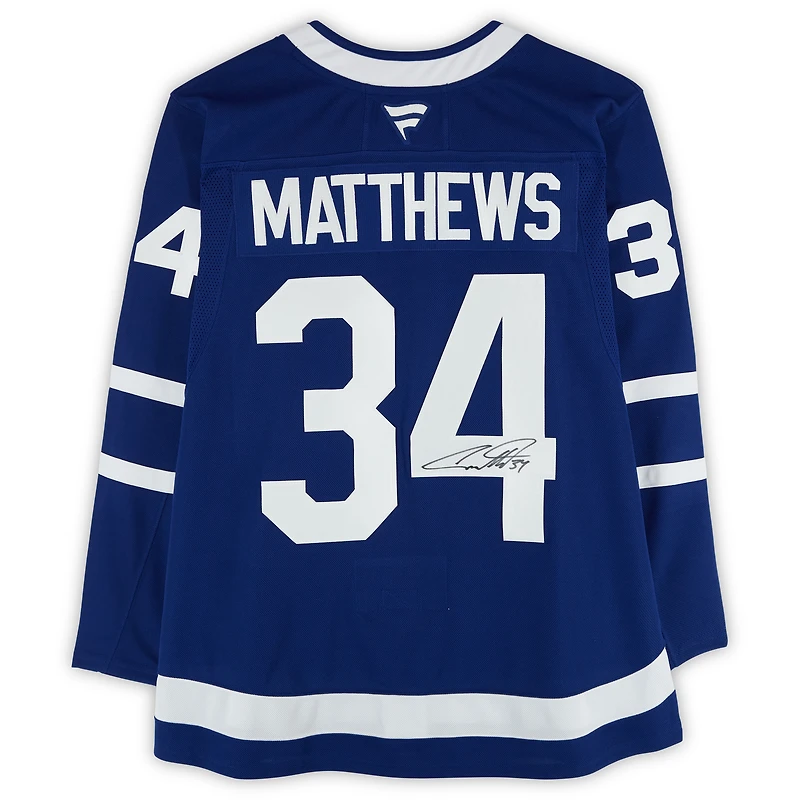 Maillot premium bleu dédicacé par Auston Matthews des Maple Leafs de Toronto