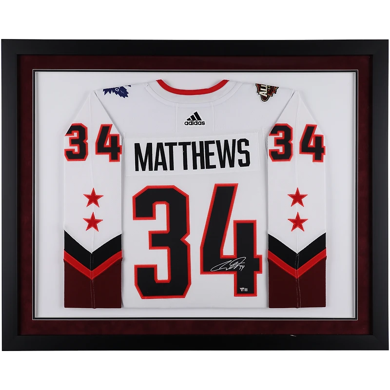 Maillot authentique Adidas blanc autographié de luxe encadré par Auston Matthews des Maple Leafs de Toronto lors du match des étoiles de la LNH 2022