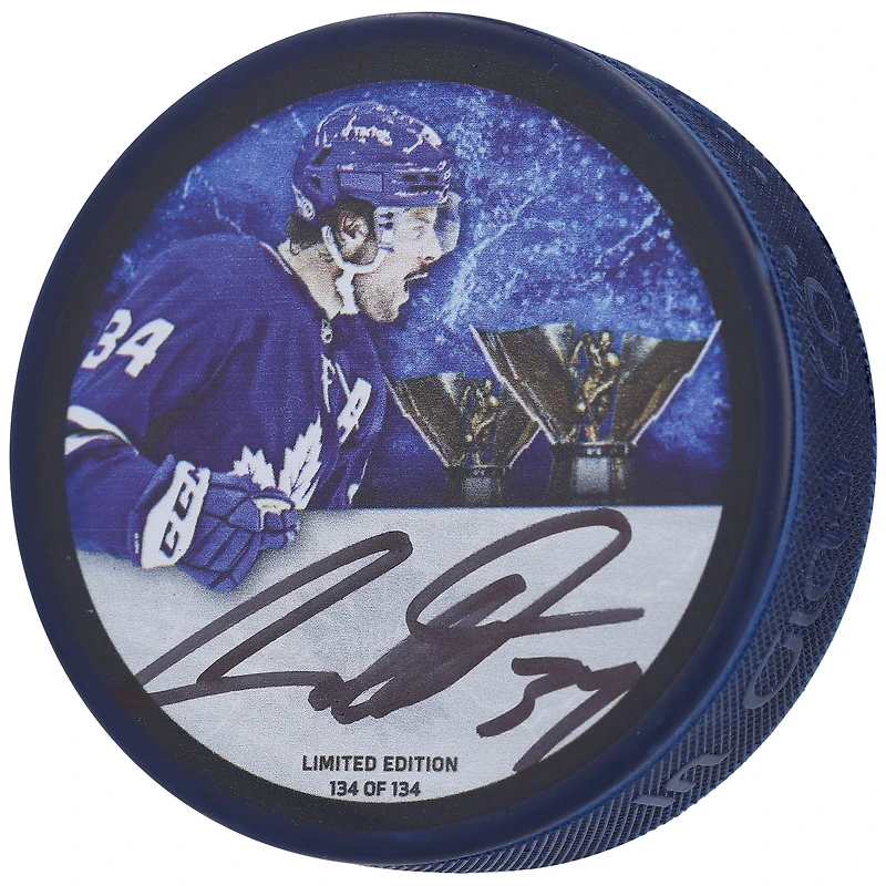 Auston Matthews Toronto Maple Leafs Autographié Inglasco Rocket Richard Puck - Édition limitée à 134 exemplaires