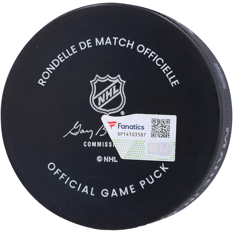 Rondelle de match officielle autographiée par Auston Matthews des Maple Leafs de Toronto avec l'inscription « 26th Leafs Captain »