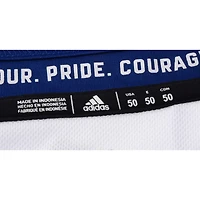 Maillot Adidas authentique blanc autographié par Auston Matthews des Maple Leafs de Toronto