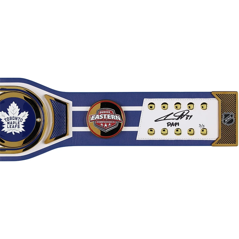 V106832 Ceinture de titre WWE Legacy autographiée par Auston Matthews des Maple Leafs de Toronto avec inscription « Papi » - Édition limitée à 5 exemplaires. 34 Ceinture Auston Matthews AUT 45854 COLTLBFSR WRTBMA0015
