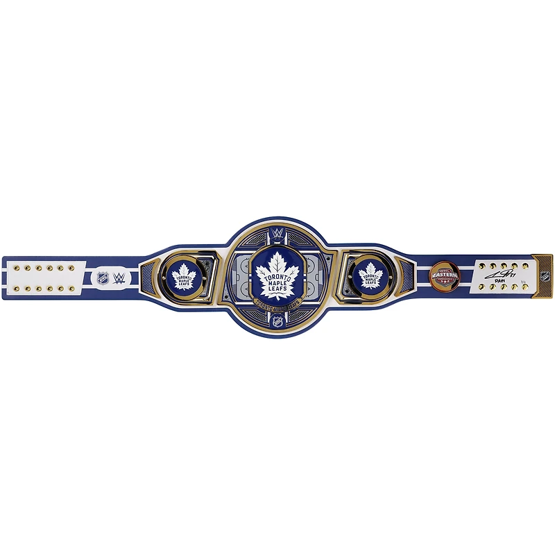 V106832 Ceinture de titre WWE Legacy autographiée par Auston Matthews des Maple Leafs de Toronto avec inscription « Papi » - Édition limitée à 5 exemplaires. 34 Ceinture Auston Matthews AUT 45854 COLTLBFSR WRTBMA0015