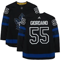 Maillot authentique noir dédicacé par Mark Giordano des Maple Leafs de Toronto