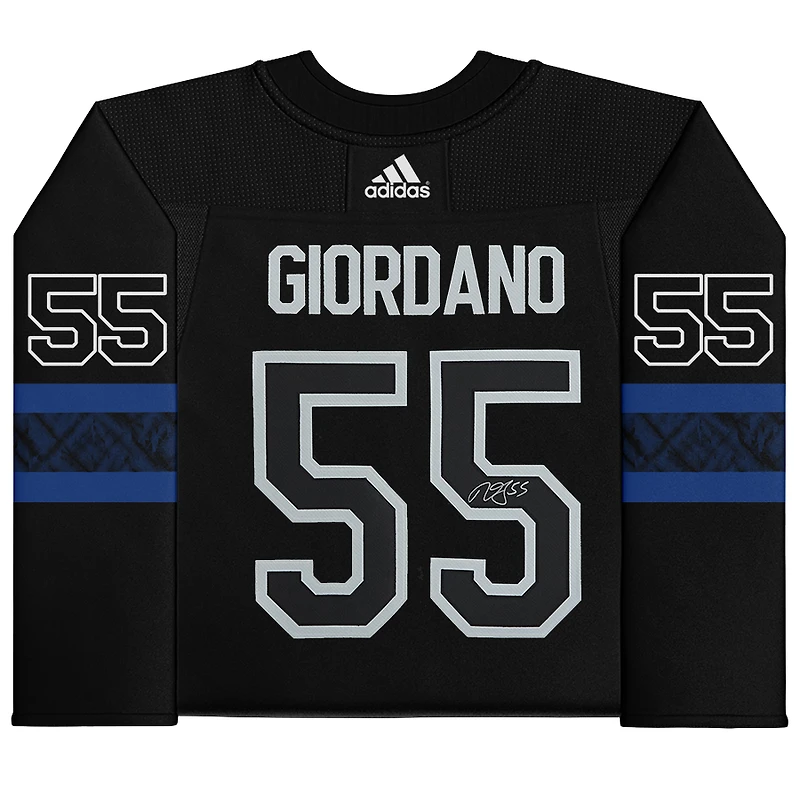 Maillot authentique Adidas noir alternatif autographié de Mark Giordano, des Maple Leafs de Toronto