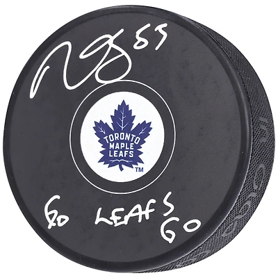 Rondelle de hockey autographiée par Mark Giordano des Maple Leafs de Toronto avec l'inscription « Go Leafs Go »