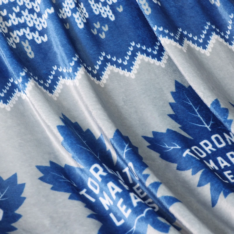 Toronto Maple Leafs 3-Pack Throw Blanket & Pillows Set