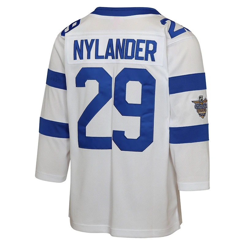 Maillot de joueur blanc Mitchell & Ness William Nylander des Maple Leafs Toronto 2018 Stadium Series Power Play 2.0