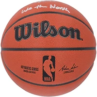 Ballon de basket-ball d'intérieur/extérieur Wilson Authentic Series autographié par Gradey Dick des Toronto Raptors avec inscription « We the North »
