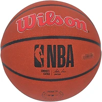 Logo de l'équipe Wilson autographié par Gradey Dick Toronto Raptors
