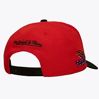 Men's Mitchell & Ness Red/Black Toronto Raptors In the City Pro Pinch Snapback Hat