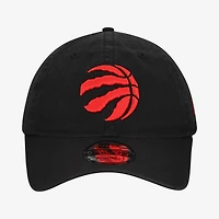 Men's New Era  Black Toronto Raptors Team 9TWENTY Adjustable Hat