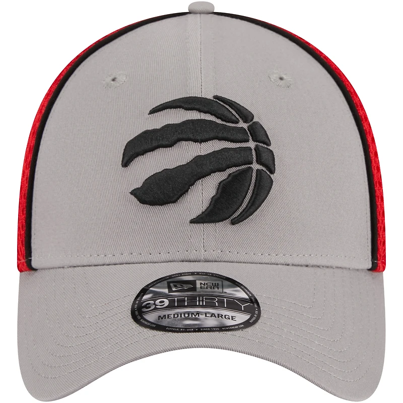 Casquette New Era 39THIRTY Flex grise et rouge Toronto Raptors pour homme