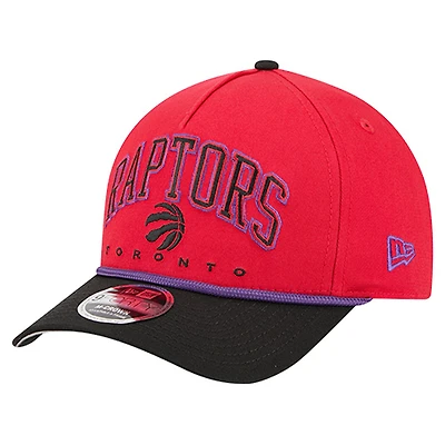 Casquette ajustable New Era rouge/noire Toronto Raptors Arch 9FORTY M-Crown A-Frame pour homme