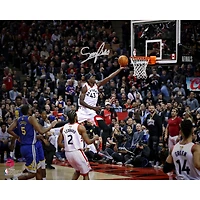Photo autographiée de Pascal Siakam (Toronto Raptors) - 40,6 x 50,8 cm (16 x 20 pouces) - Match 1 des finales NBA 2019 - Lay-up