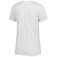 Women's Nike White Tottenham Hotspur Lockup Legend Performance T-Shirt