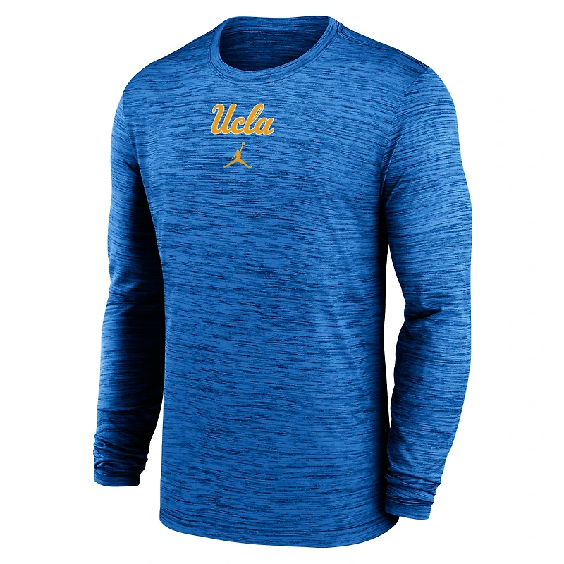 T-shirt Jordan Brand bleu à manches longues pour homme, UCLA Bruins 2025 Sideline Velocity Performance