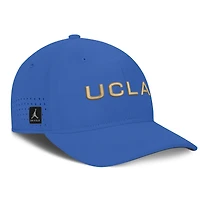 Casquette Jordan Brand bleue pour homme, modèle UCLA Bruins Gameday Aerobill Swooshflex Dri-FIT