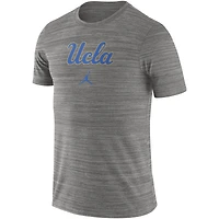 T-shirt Performance Jordan Brand UCLA Bruins Velocity pour homme, gris chiné
