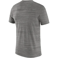 T-shirt Performance Jordan Brand UCLA Bruins Velocity pour homme, gris chiné