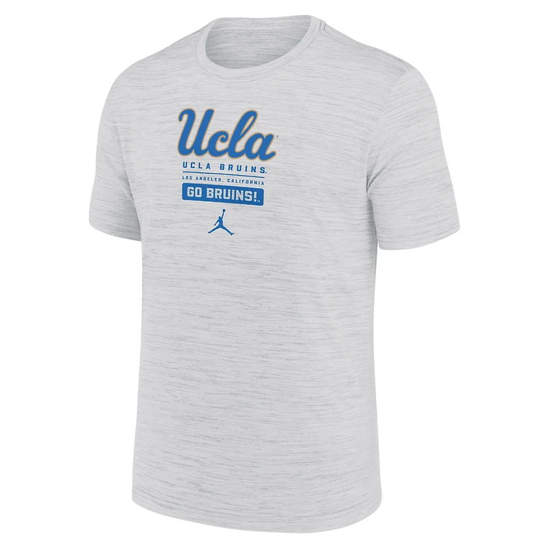 T-shirt Jordan Brand blanc pour homme UCLA Bruins Campus Center Block Velocity Performance