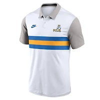 Polo Nike Vapor Dri-FIT blanc/gris UCLA Bruins Athletic Prep Legacy Logo pour homme
