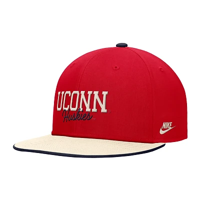 Men's Nike Red UConn Huskies Vintage Script Pro Dri-FIT Snapback Hat