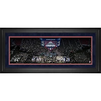 Collage panoramique encadré du stade 10" x 30" des champions nationaux de basketball masculin de la NCAA 2024 des Huskies de l'UConn