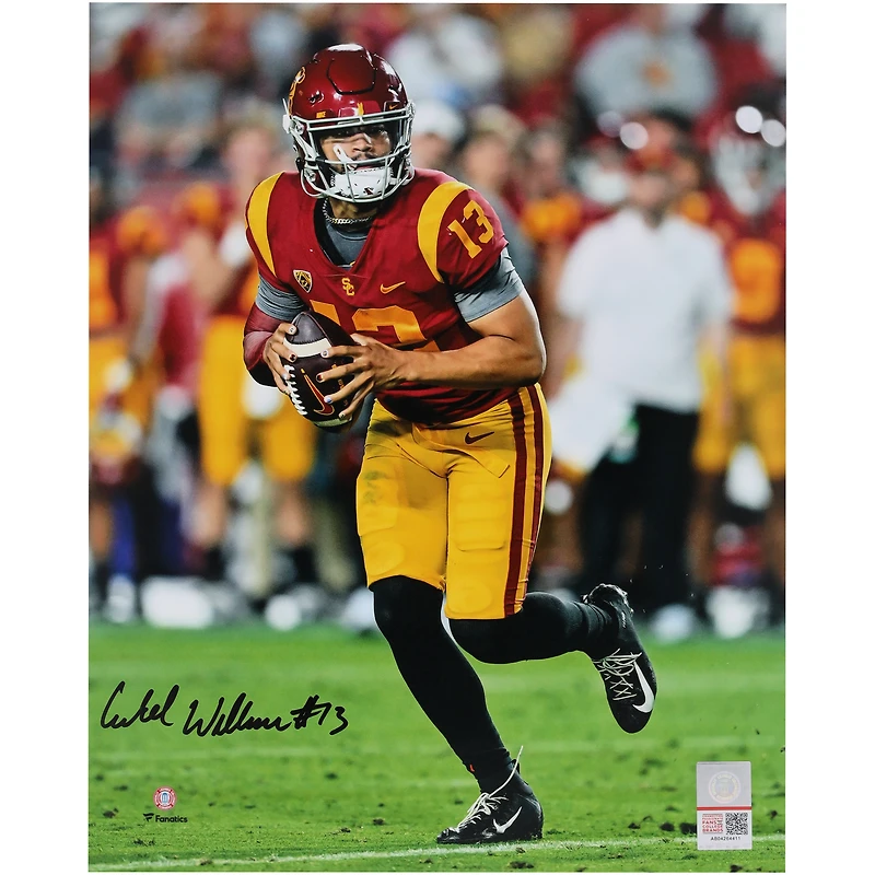 Photographie autographiée de 20,3 x 25,4 cm de Caleb Williams USC Trojans courant avec un maillot rouge