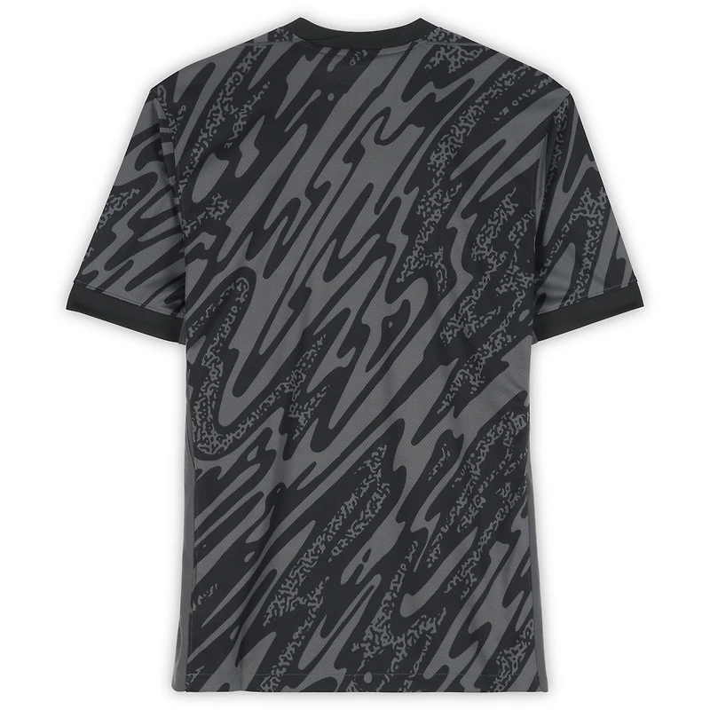 Maillot Nike noir autographié par Tim Howard de l'USMNT - Signature sur le devant
