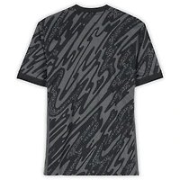 Maillot Nike noir autographié par Tim Howard de l'USMNT - Signature sur le devant